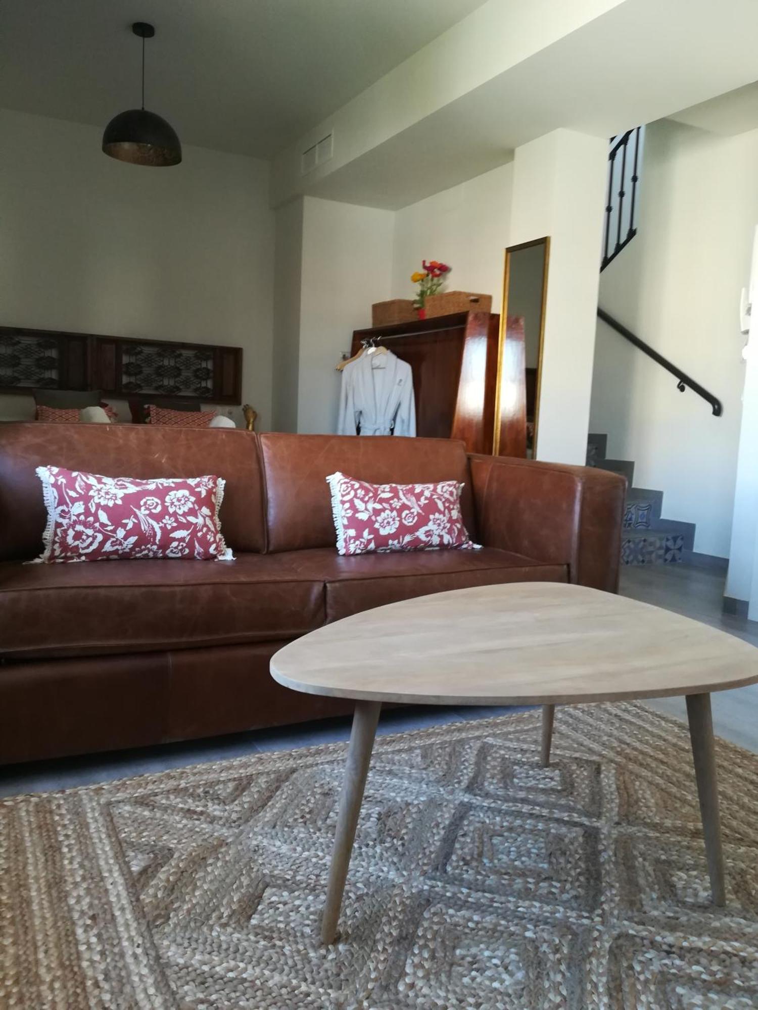Apartamentos El Marques マラガ エクステリア 写真