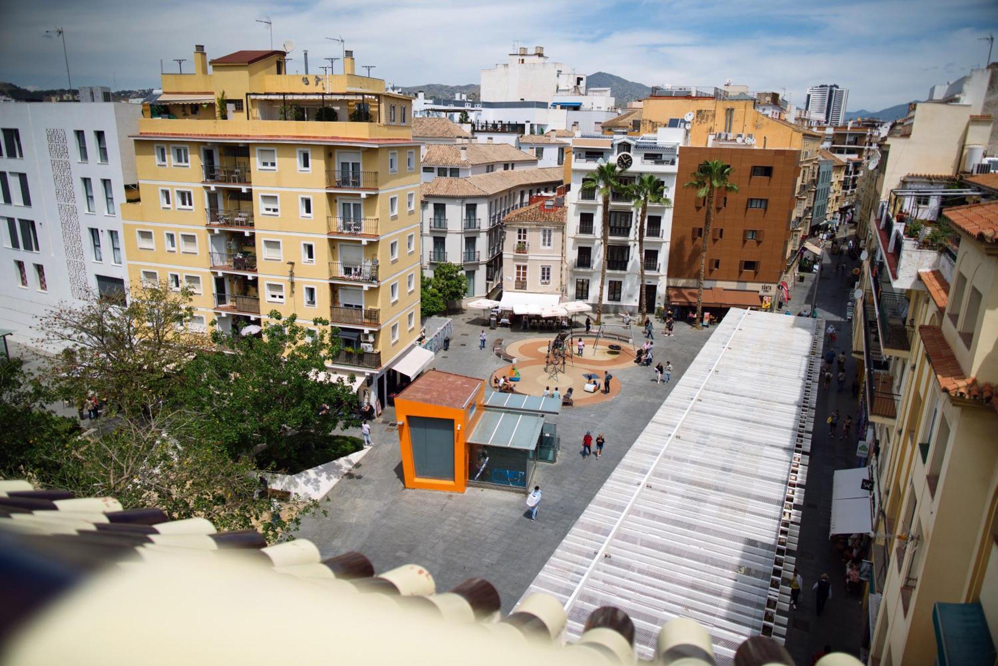 Apartamentos El Marques マラガ エクステリア 写真