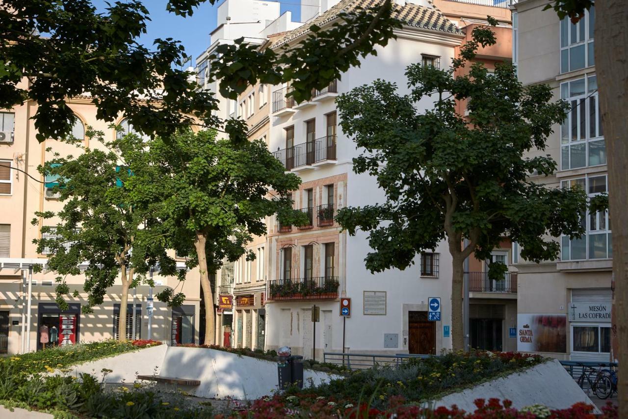 Apartamentos El Marques マラガ エクステリア 写真